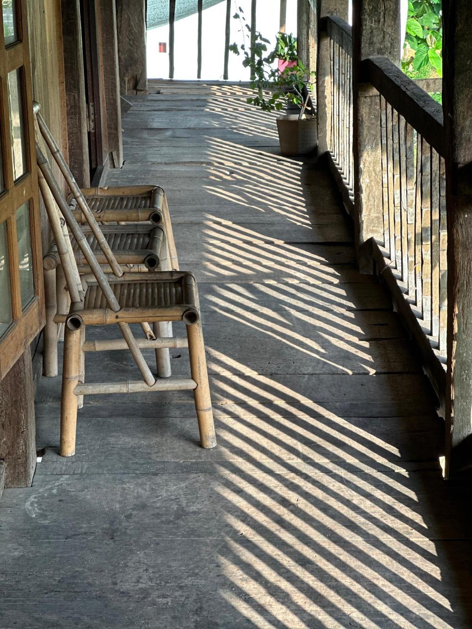 Du Gia Thu'S Homestay Làng Cac Buitenkant foto